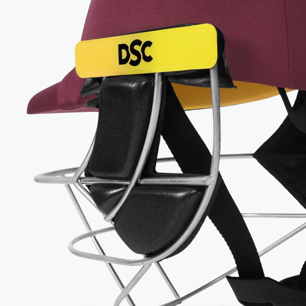 DSC Avenger Pro 2.0 Cricket Helmet, Maroon, Large
