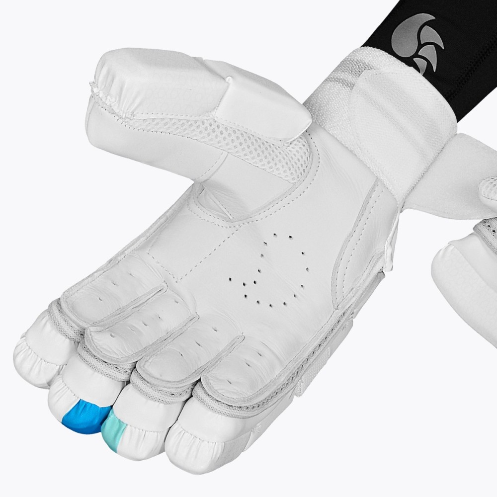 DSC Cynos 1010 Batting Gloves, Youth Left DSC Cynos 1010 Batting Gloves, Youth Left