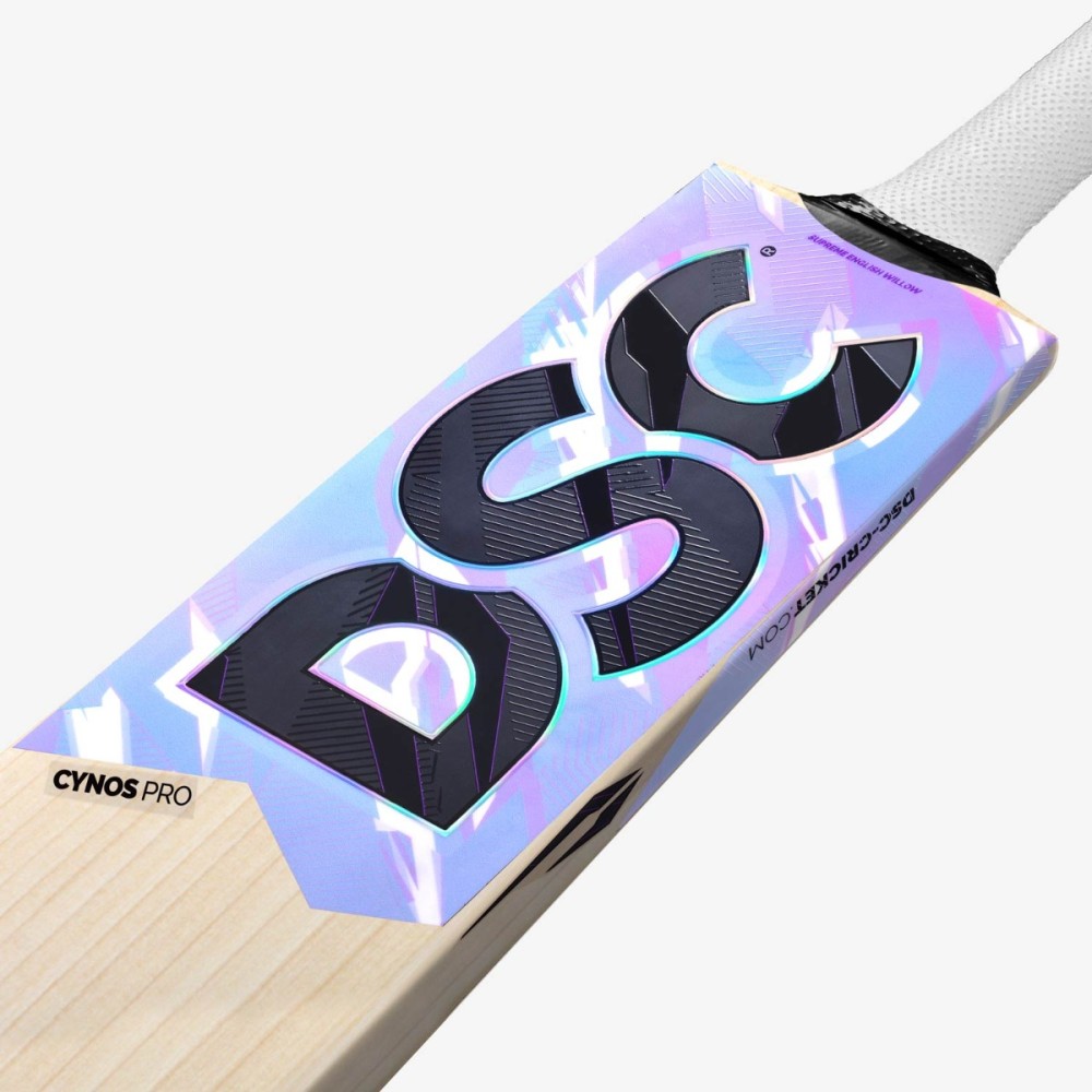 DSC Cynos Pro English Willow Bat, Compact DSC Cynos Pro English Willow Bat, Compact