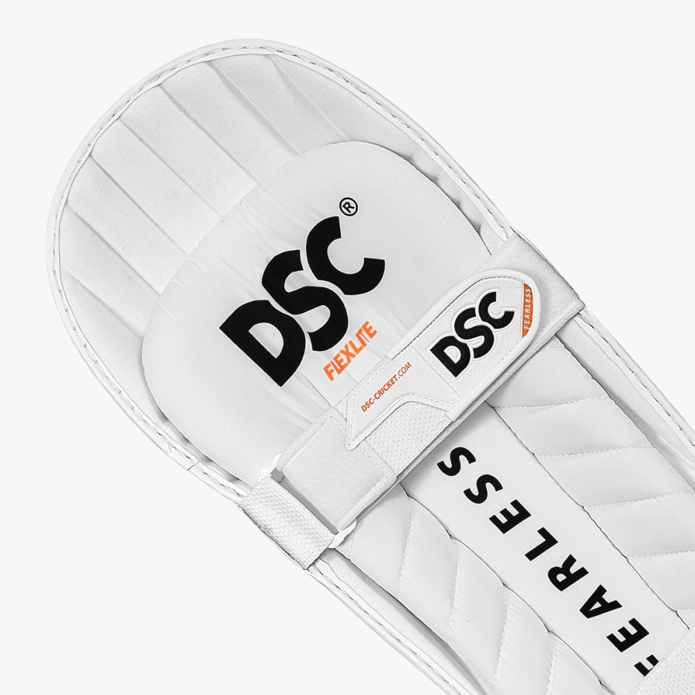 DSC Flex Lite Moulded Batting Leg Guard (White), Mens Ambi DSC Flex Lite Moulded Batting Leg Guard (White), Mens Ambi