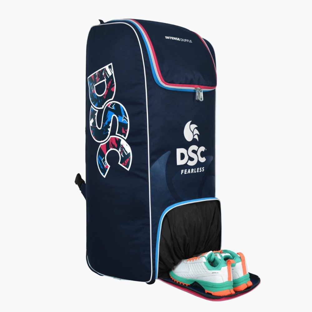 DSC Intense Duffle Wheelie Bag DSC Intense Duffle Wheelie Bag