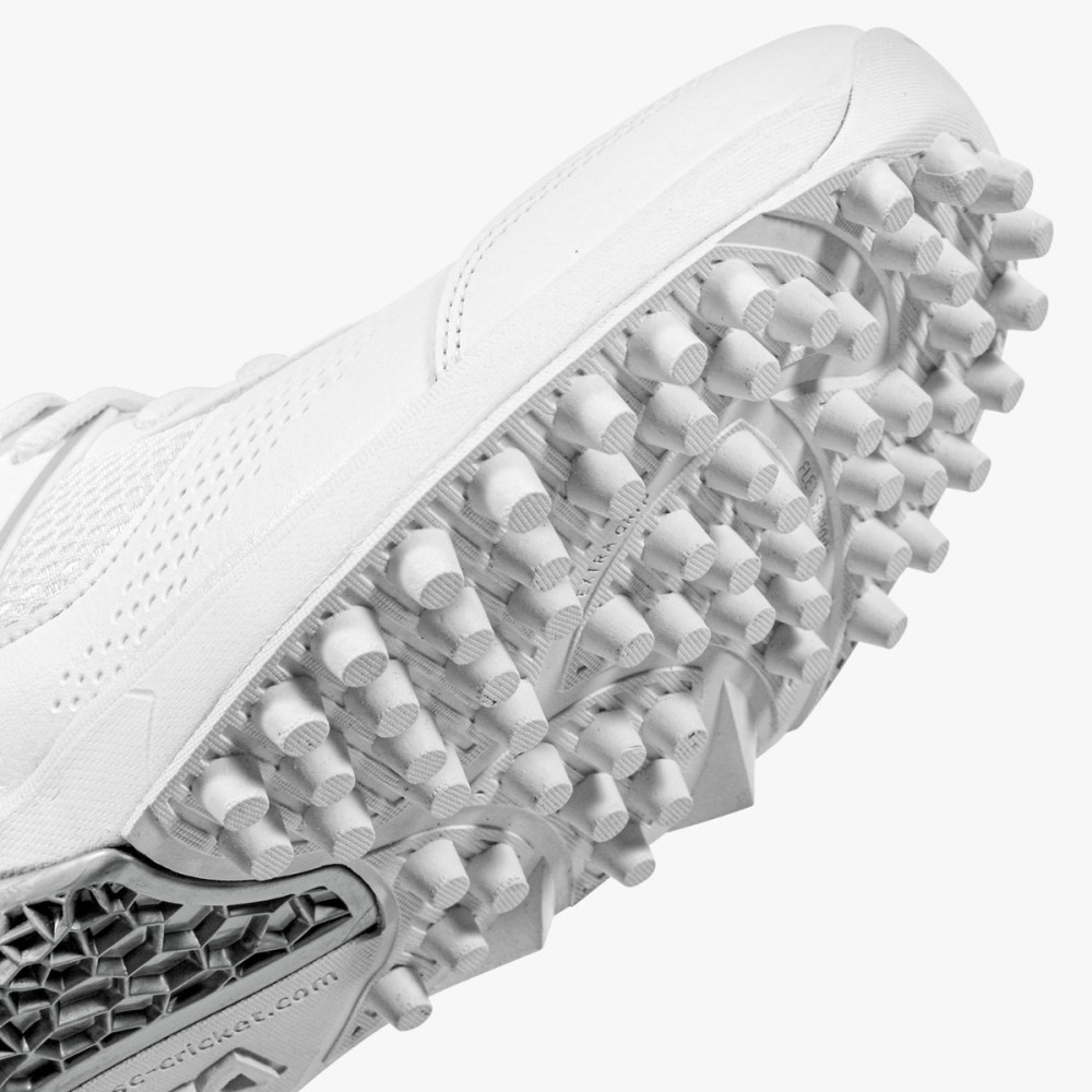 DSC Jaffa Neo Cricket Shoes (White / Silver), White, 10 DSC Jaffa Neo Cricket Shoes (White / Silver), White, 10