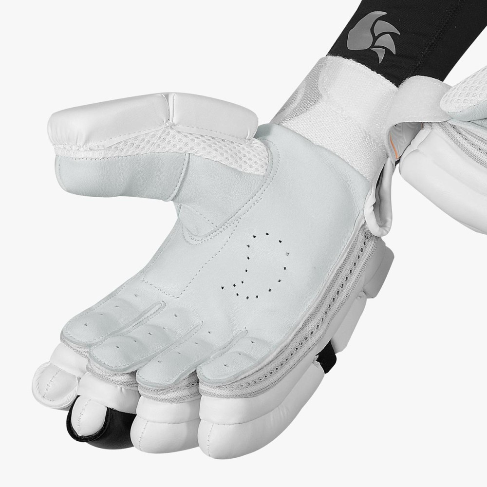 DSC Krunch 7.0 Batting Gloves, Boys Left DSC Krunch 7.0 Batting Gloves, Boys Left