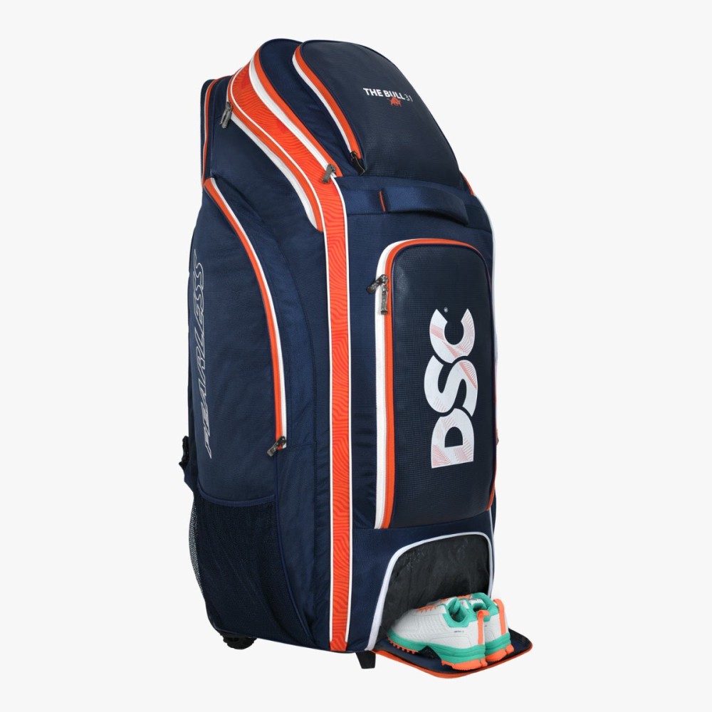 DSC Krunch The Bull 31 Duffle Wheelie Bag DSC Krunch The Bull 31 Duffle Wheelie Bag