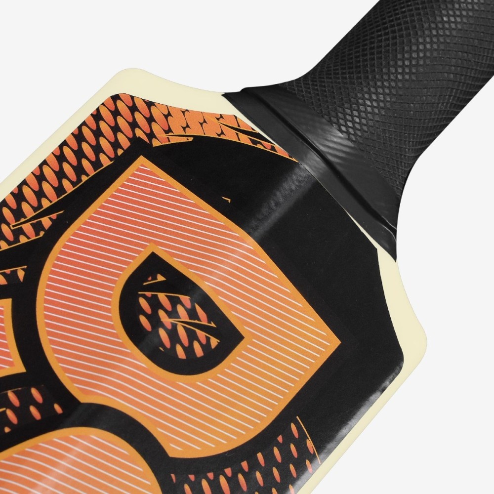 DSC Phoenix Plastic Bat (White, Mens), Mens