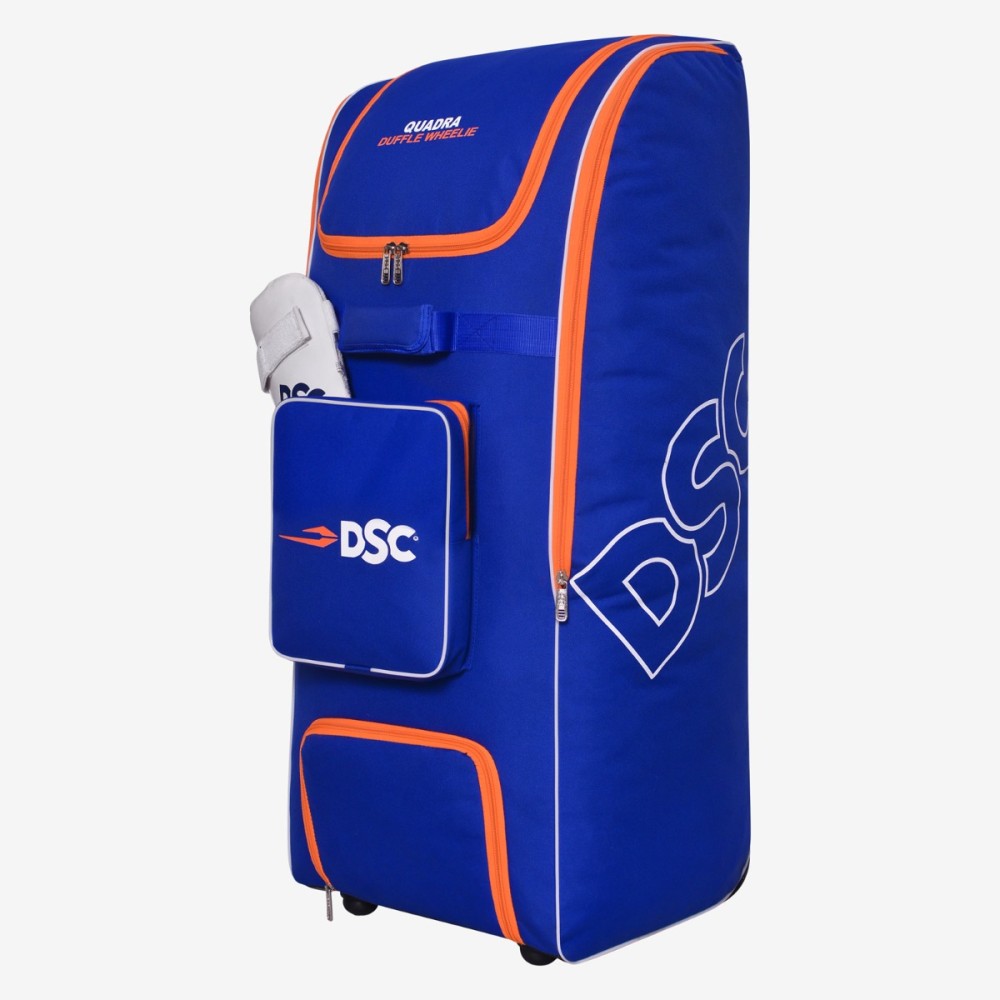 DSC Quadra Duffle Wheelie Bag DSC Quadra Duffle Wheelie Bag