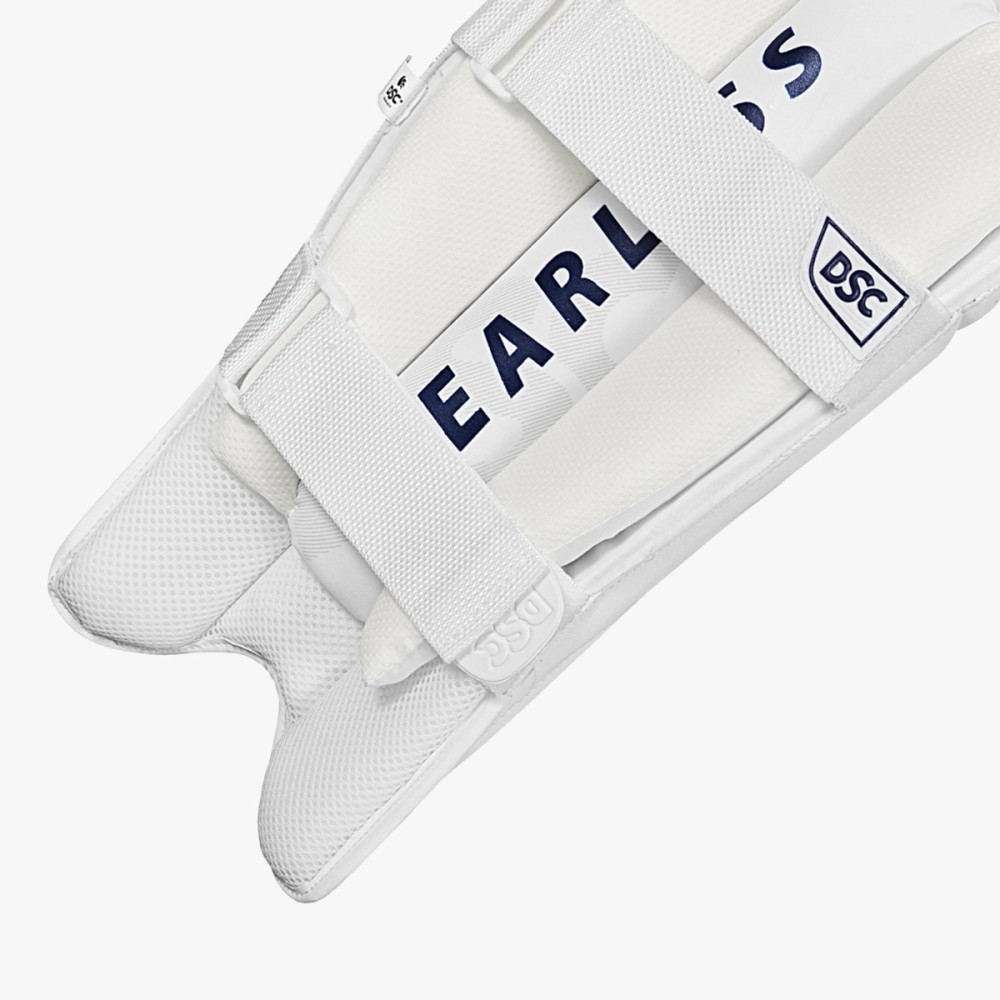 DSC Speed Wicket Keeping Leg Guard, Boys
