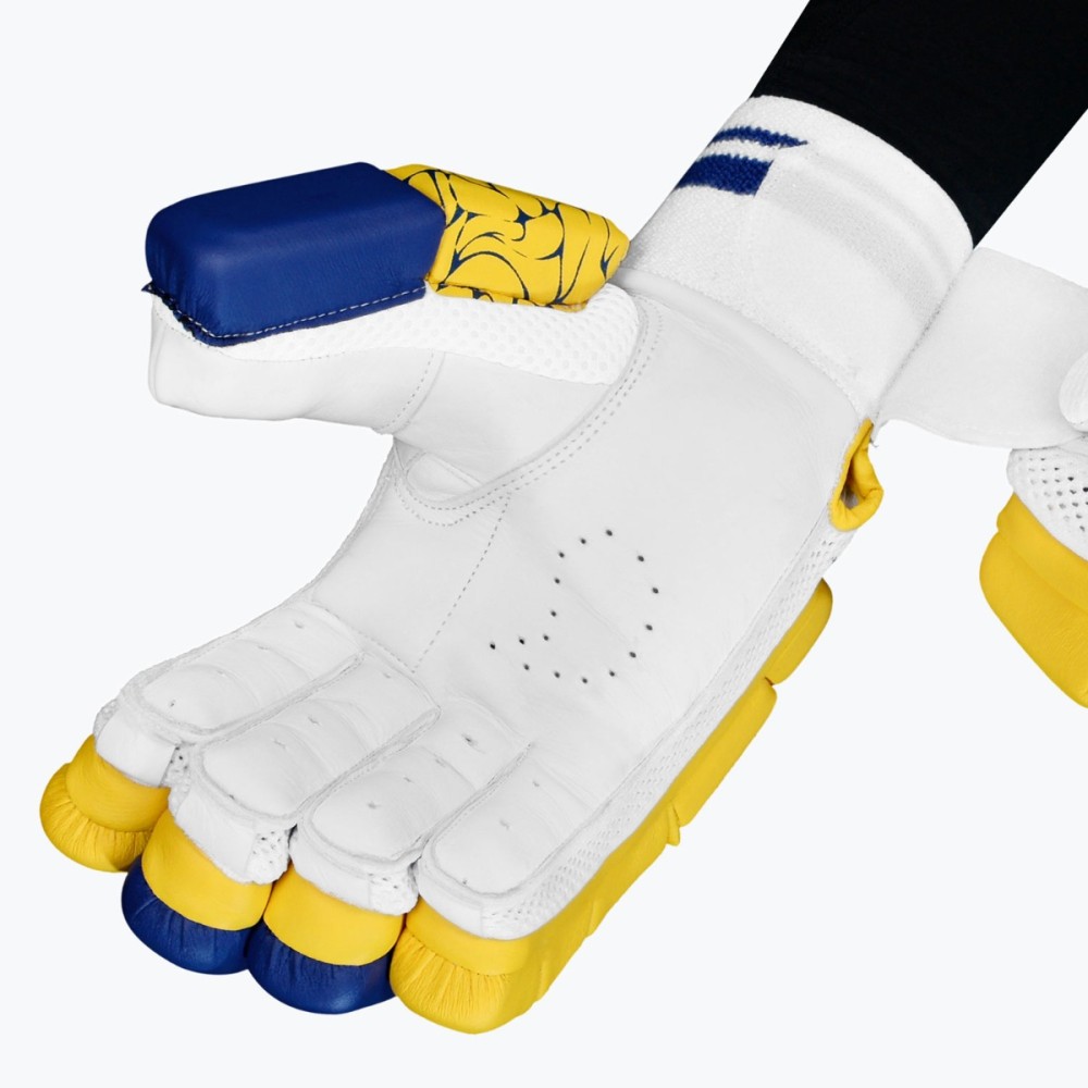DSC Strike 20/20 Batting Gloves (Yellow), Mens Left