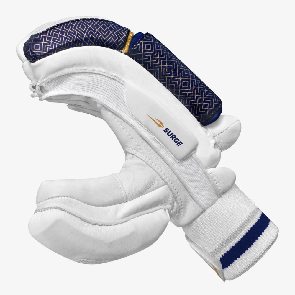 DSC Surge Batting Gloves, Boys Left