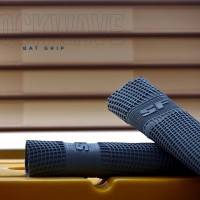 SF Blockwave Rubber Grip For Bat