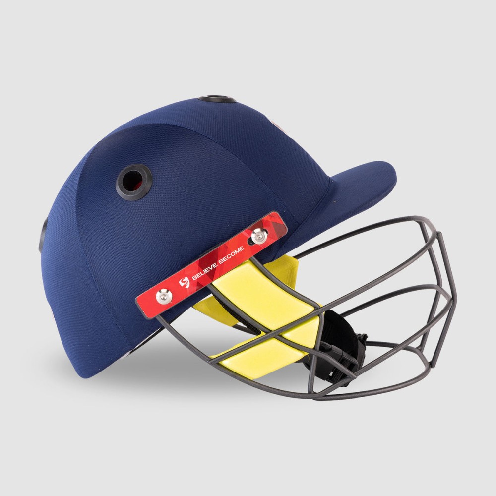 SG Aeroselect Cricket Helmet, XL