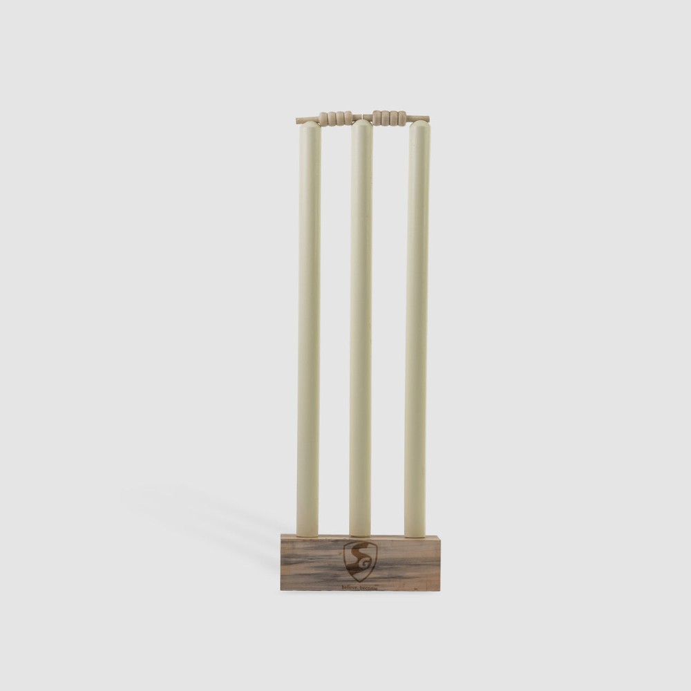 SG Tournament Cricket Stumps, Full-Size