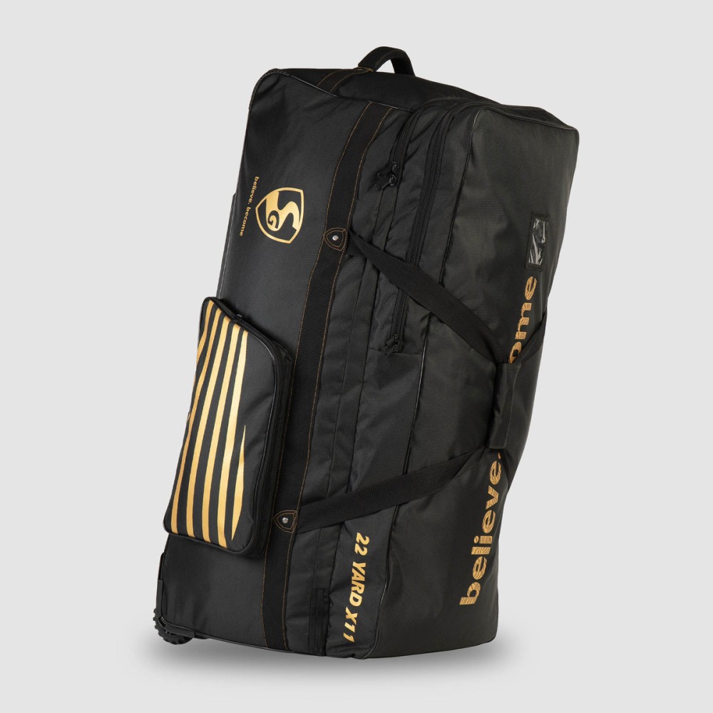 SG Kit Bag SG 22 YARD X11 WHEELIE KITBAG
