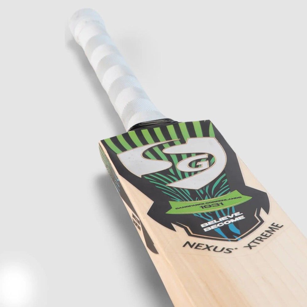 SG Nexus® Xtreme English Willow Cricket Bat, 3 SG Nexus® Xtreme English Willow Cricket Bat, 3