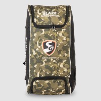 SG Blaze Junior Duffle Wheelie Kit Bag, Junior