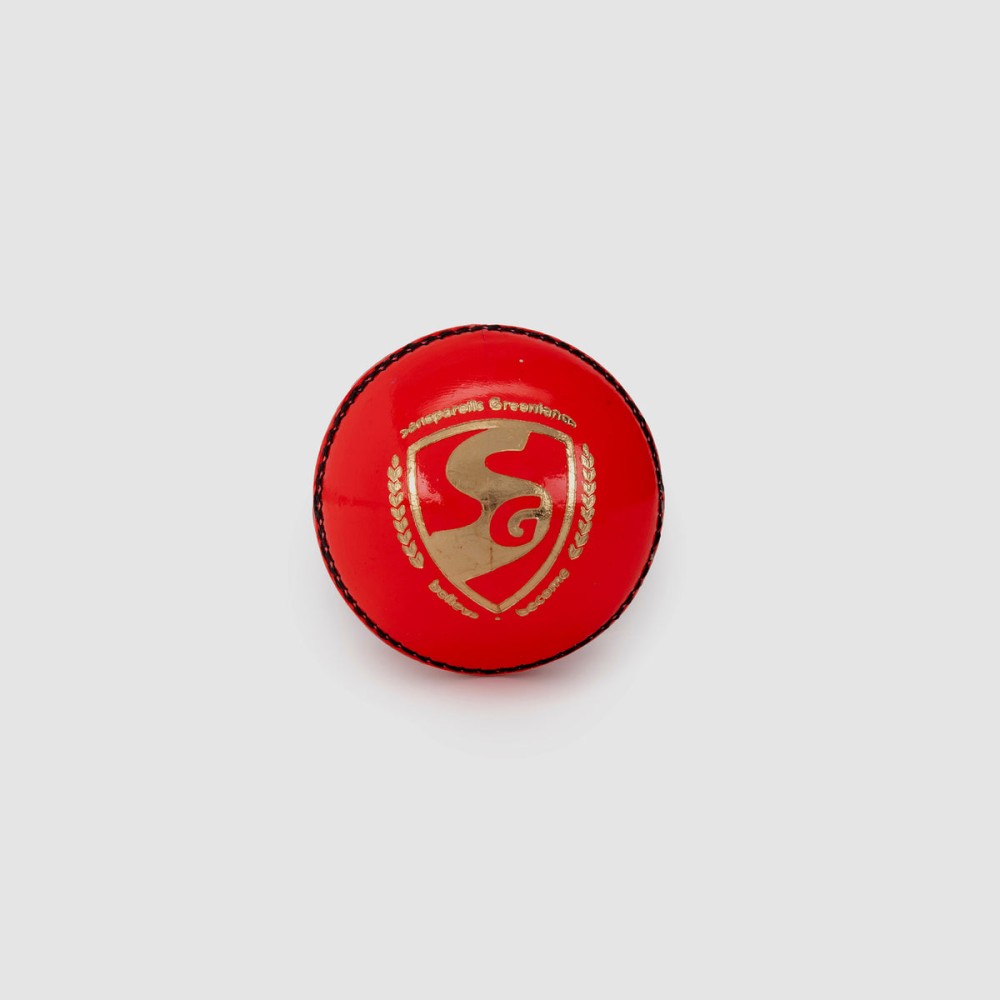 SG Club™ Pink Cricket Leather Ball (SG Pink Ball) SG Club™ Pink Cricket Leather Ball (SG Pink Ball)