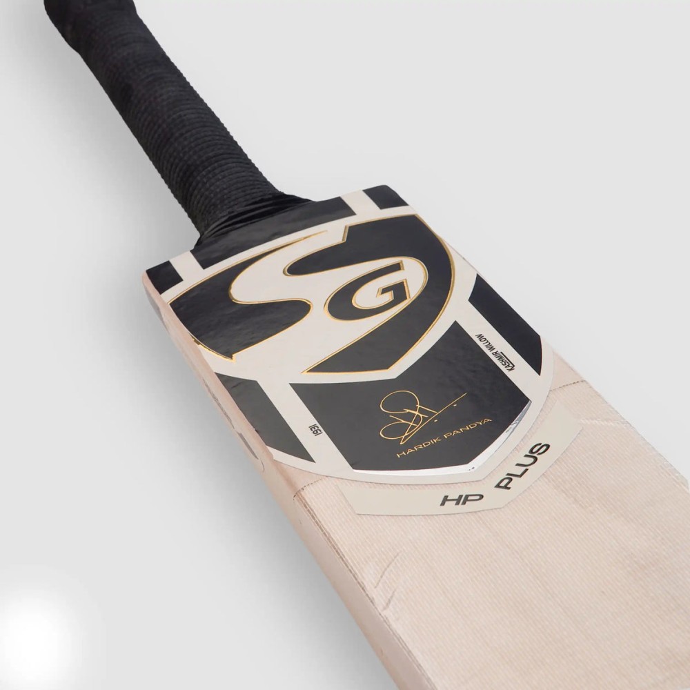 SG HP Plus Kashmir Willow Cricket Bat, 4 SG HP Plus Kashmir Willow Cricket Bat, 4