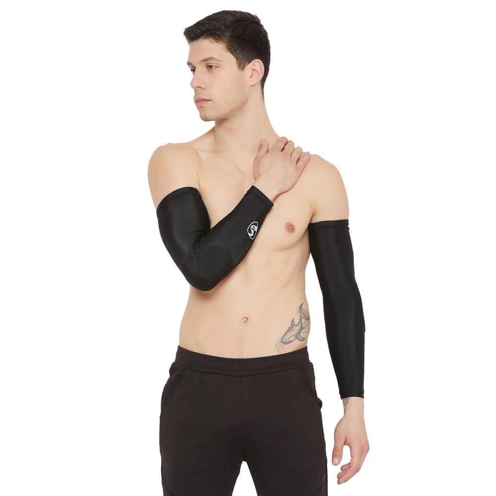 SG Icon Padded Sleeve (Black), M