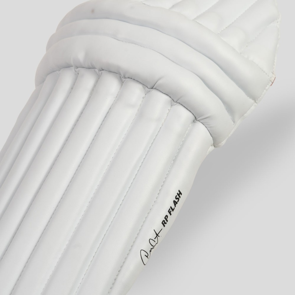 SG RP Flash Batting Legguard, Adult SG RP Flash Batting Legguard, Adult