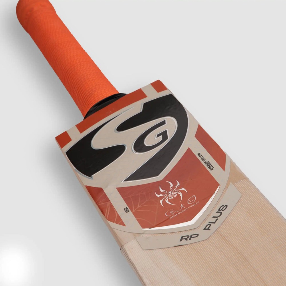 SG RP Plus Kashmir Willow Cricket Bat, 4 SG RP Plus Kashmir Willow Cricket Bat, 4