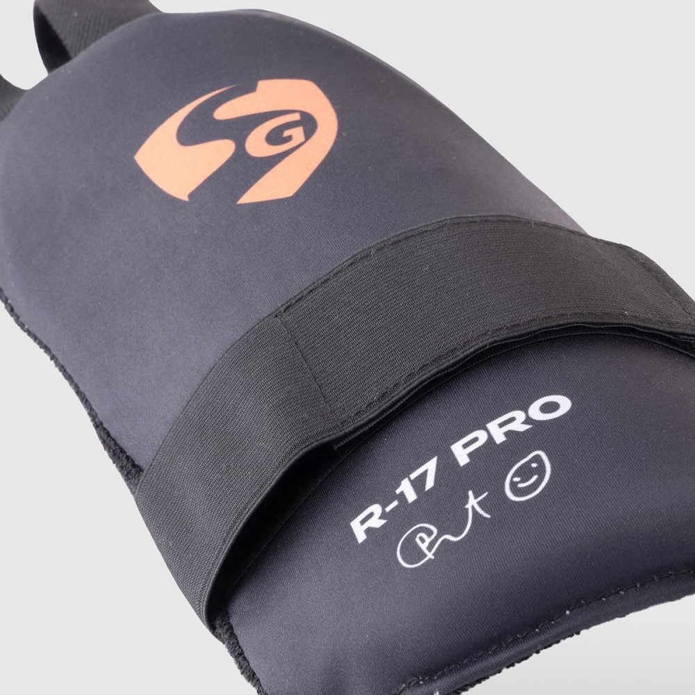 SG RP Pro Inner Thigh Pad, Adult, Right SG RP Pro Inner Thigh Pad, Adult, Right