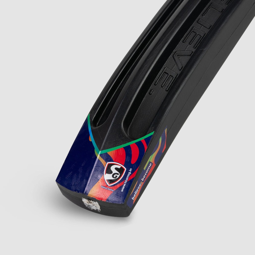 SG T-100 Plastic Bat, SH
